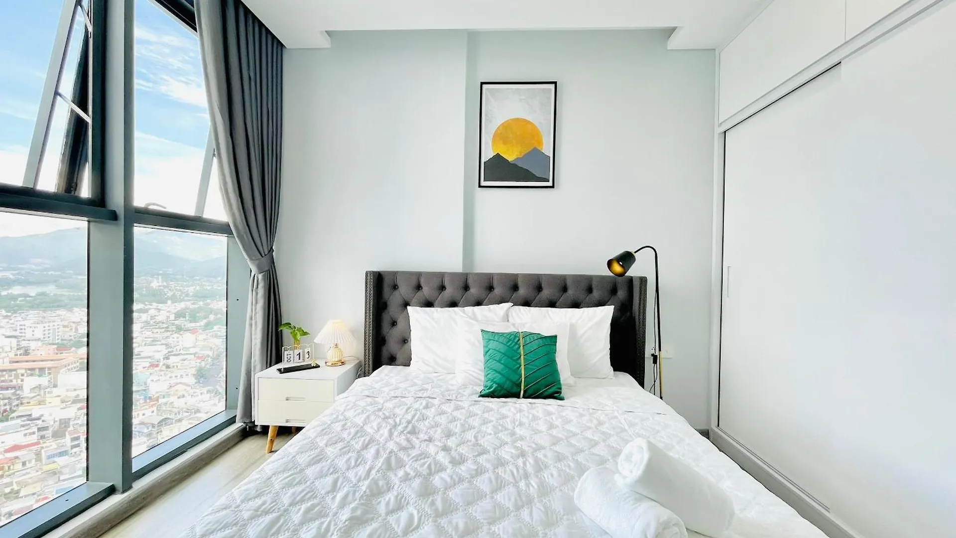 2509 - Sunrise & Sunset Apartment View Marina Suites Nha Trang Vietnam